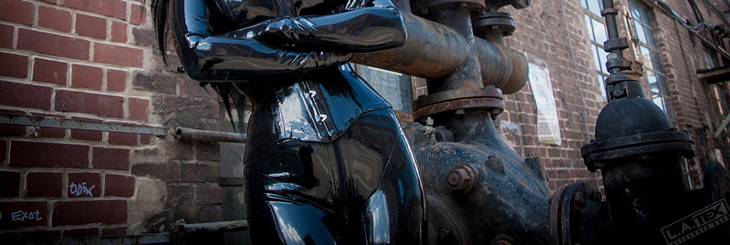 Photo by Alexander Horn